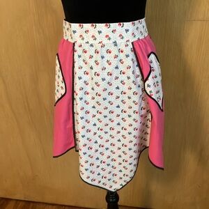 Vintage 40’s/50’s Handmade Apron Floral Pink and White With Pockets Black Trim